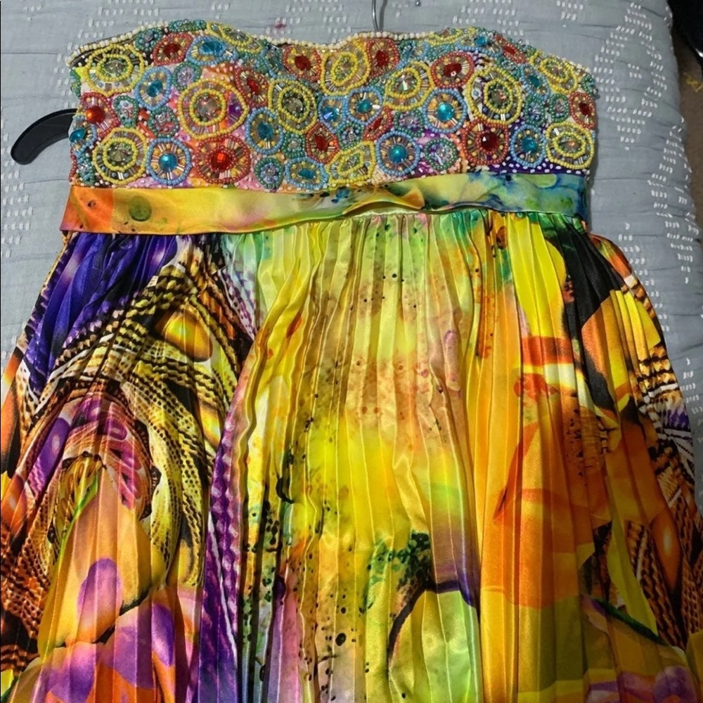 Sold - Picture 2 of 7